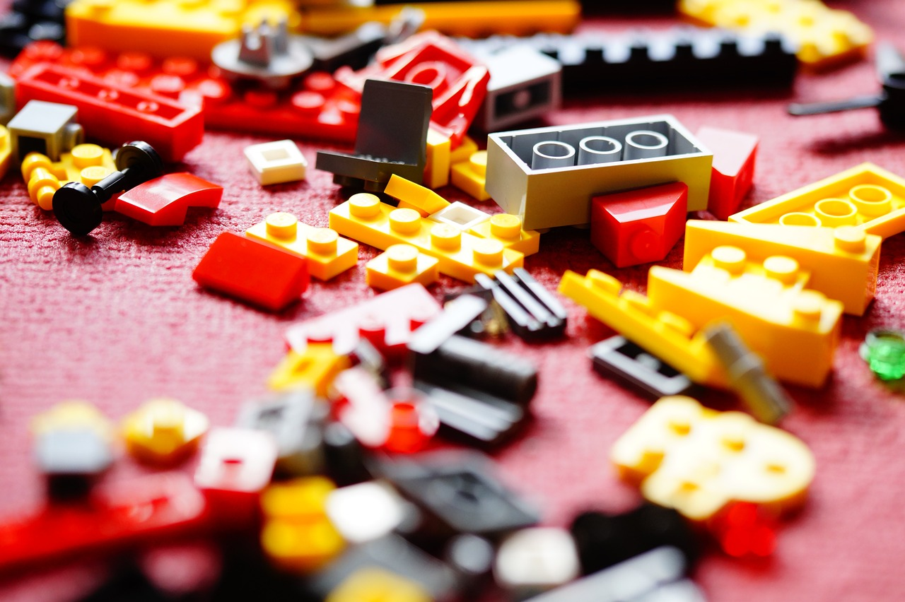 LEGO fenomenas: žaislas, kuris išgyveno kartų kaitą